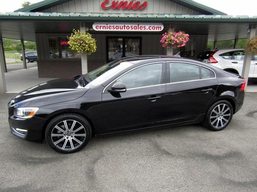 2017 Volvo S60 Inscription T5 Platinum
