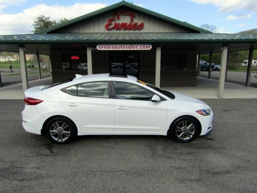 WHITE 2018 Hyundai ELANTRA SEL