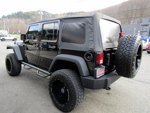 2018 Jeep Wrangler JK Unlimited Sport
