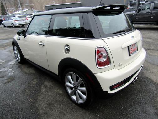 2011 MINI Cooper S 