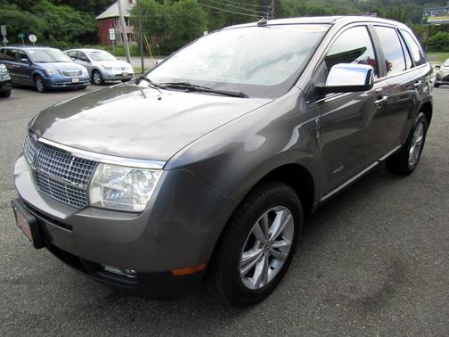 2010 Lincoln MKX Base