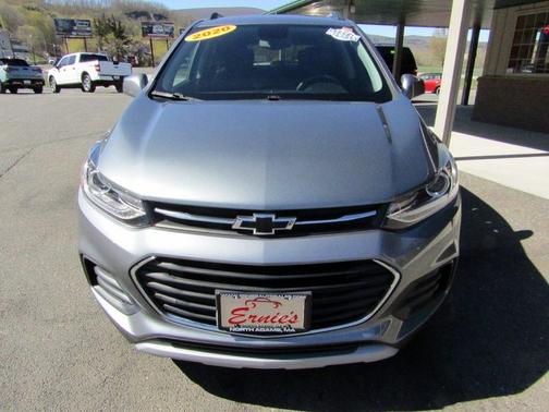 Blue 2020 Chevrolet Trax LT