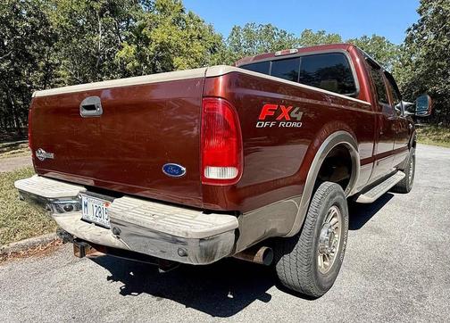 2006 Ford F-350 Lariat