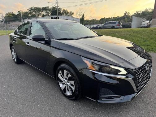 Black 2025 Nissan Altima S