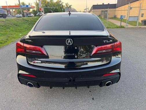 2019 Acura TLX Technology & A-Spec