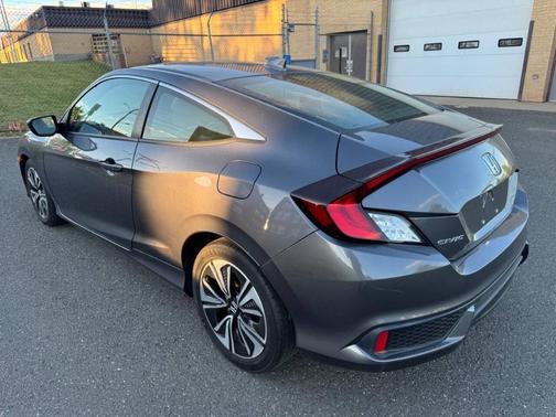 Modern Steel Metallic 2016 Honda Civic EX-T