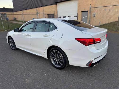 2018 Acura TLX V6 w/Technology Package