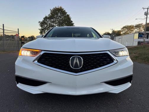 2018 Acura TLX V6 w/Technology Package
