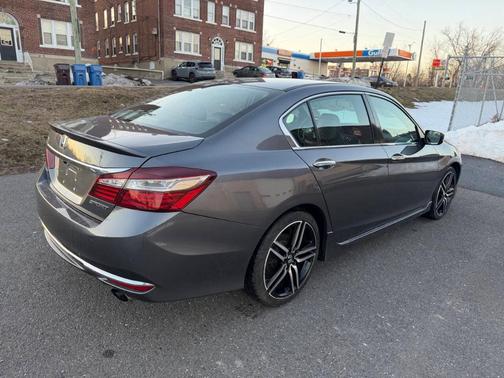 2017 Honda Accord Sport SE