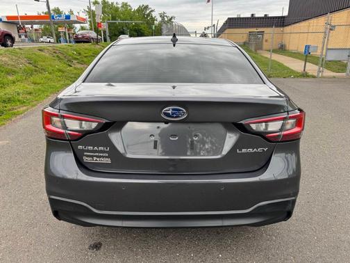 2022 Subaru Legacy Limited