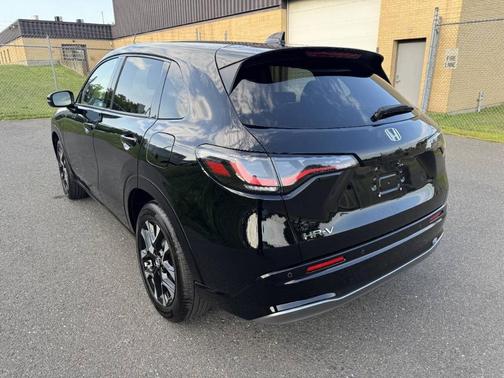 Crystal Black Pearl 2026 Honda HR-V EX-L