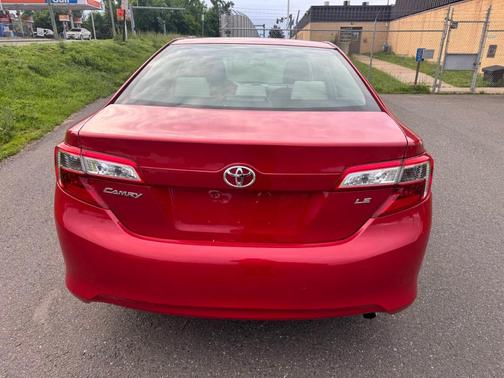 2013 Toyota Camry LE