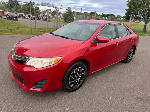 2013 Toyota Camry LE