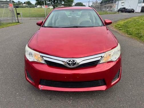 2013 Toyota Camry LE