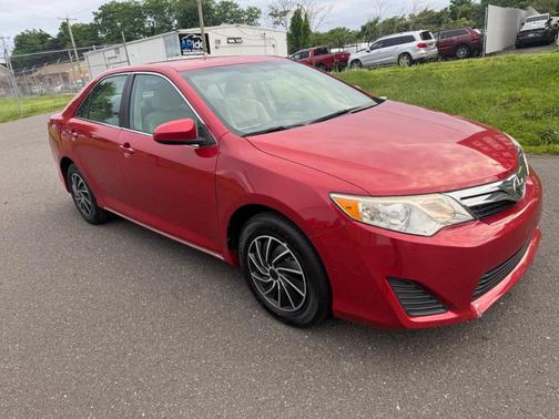 2013 Toyota Camry LE