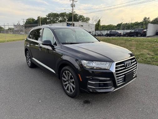 Orca Black Metallic 2019 Audi Q7 55 Premium Plus