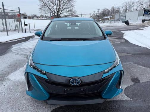 2022 Toyota Prius Prime XLE