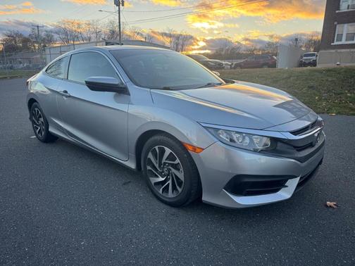 2016 Honda Civic LX-P