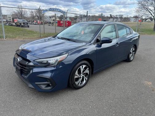 2023 Subaru Legacy Premium