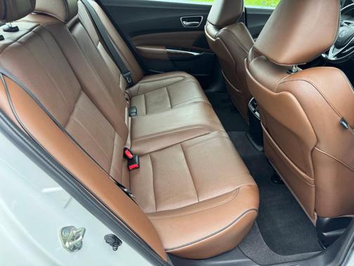 2019 Acura TLX V6 w/Technology Package