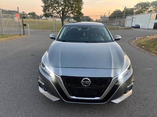 2020 Nissan Altima 2.5 SV