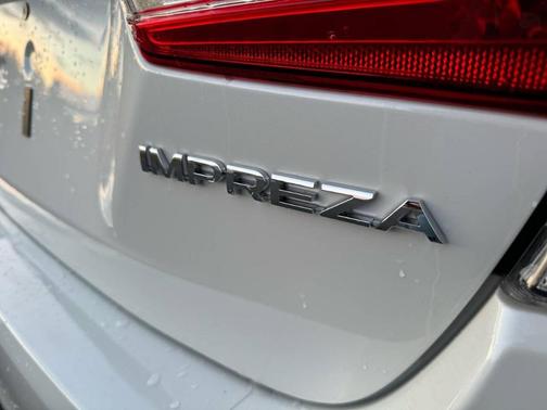 2022 Subaru Impreza Base