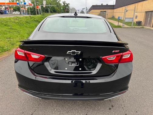 2022 Chevrolet Malibu RS