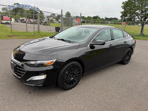 2022 Chevrolet Malibu RS