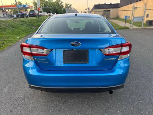 2022 Subaru Impreza Base
