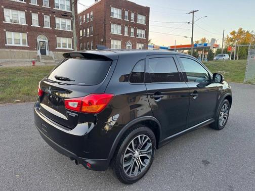 2017 Mitsubishi Outlander Sport LE CROSSOVER