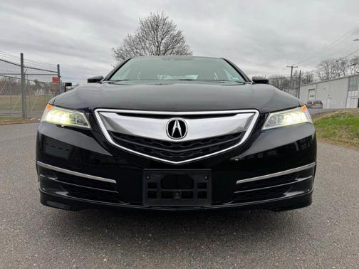 2017 Acura TLX w/Technology Package