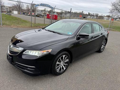 2017 Acura TLX w/Technology Package