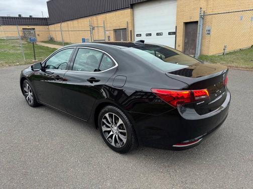 2017 Acura TLX w/Technology Package