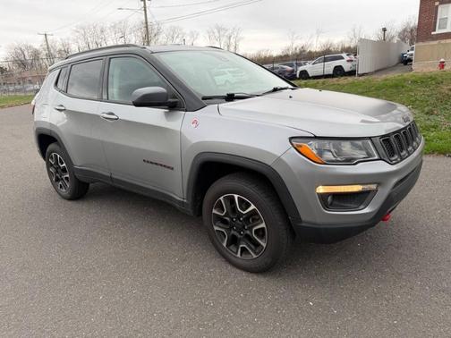 Billet Silver Clearcoat Metallic 2021 Jeep Compass Trailhawk