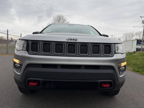 Billet Silver Clearcoat Metallic 2021 Jeep Compass Trailhawk