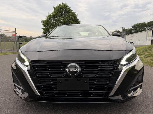 Black 2024 Nissan Altima 2.5 S