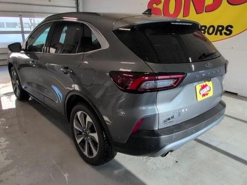 2023 Ford Escape Platinum