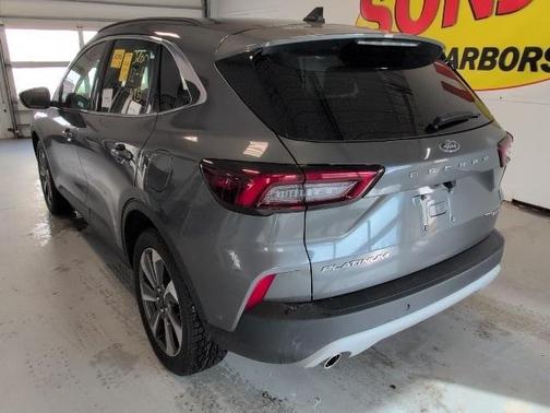 2023 Ford Escape Platinum