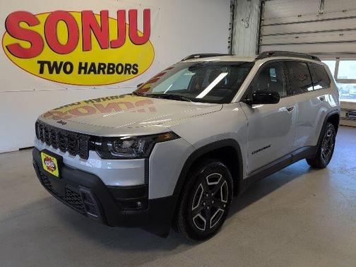 Silver Zynith Clearcoat 2026 Jeep Cherokee LAREDO/LIMITED