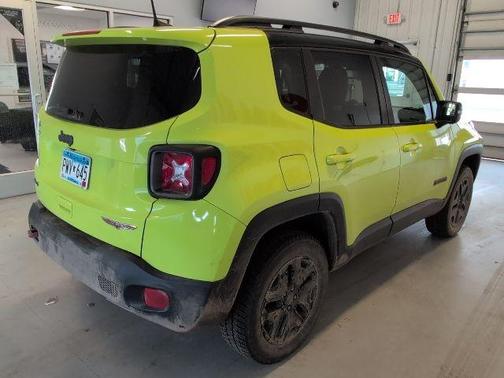 Hypergreen Clearcoat 2018 Jeep Renegade Trailhawk