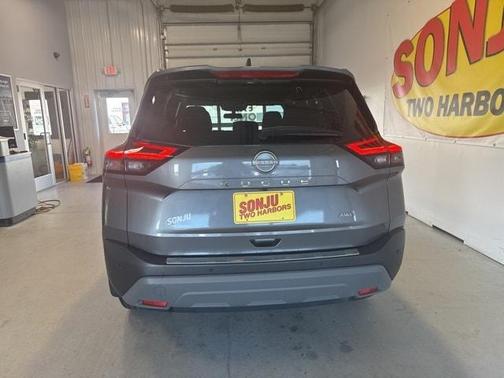 2022 Nissan Rogue S