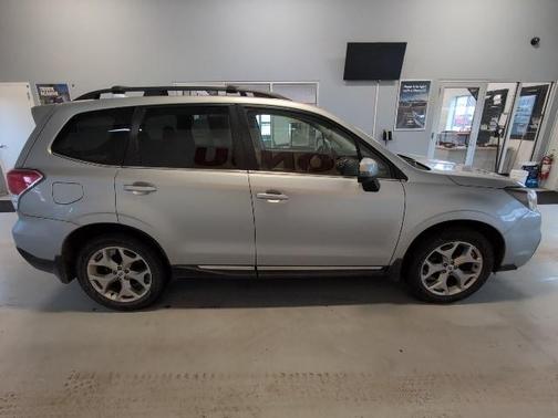 2017 Subaru Forester 2.5i Touring