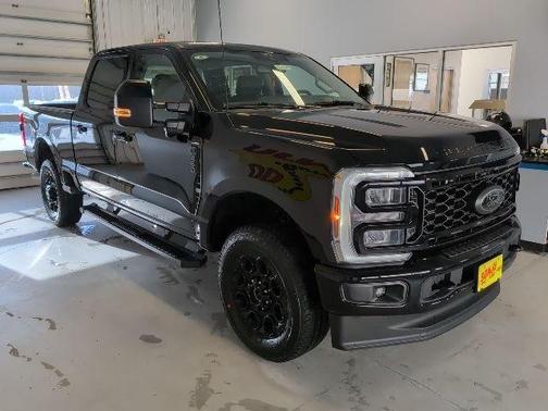 2026 Ford F-350 Lariat Super Duty