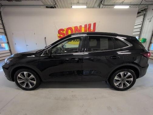 2023 Ford Escape Platinum