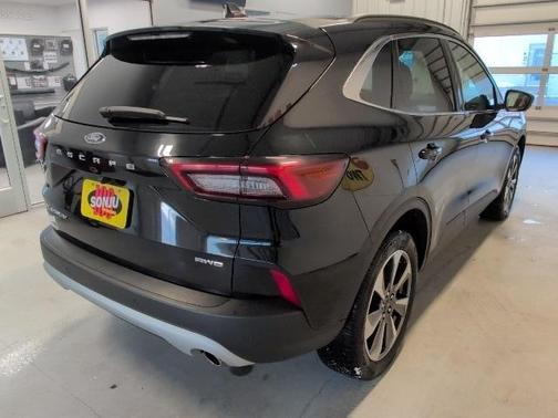 2023 Ford Escape Platinum