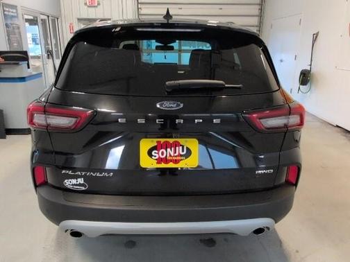 2023 Ford Escape Platinum