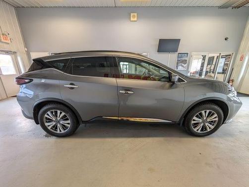 Gray 2023 Nissan Murano SV
