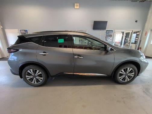 Gray 2023 Nissan Murano SV