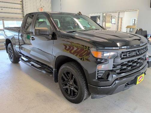Black 2024 Chevrolet Silverado 1500 Custom