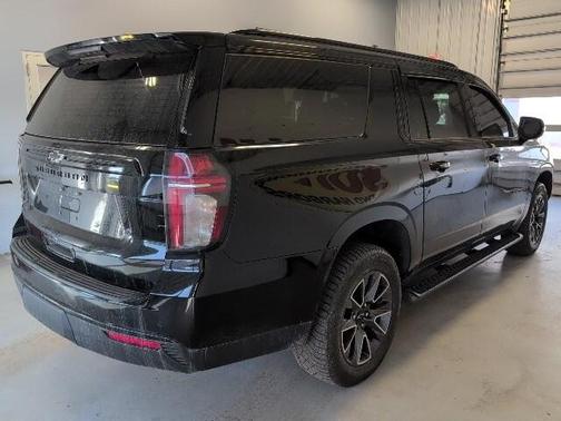 2023 Chevrolet Suburban Z71